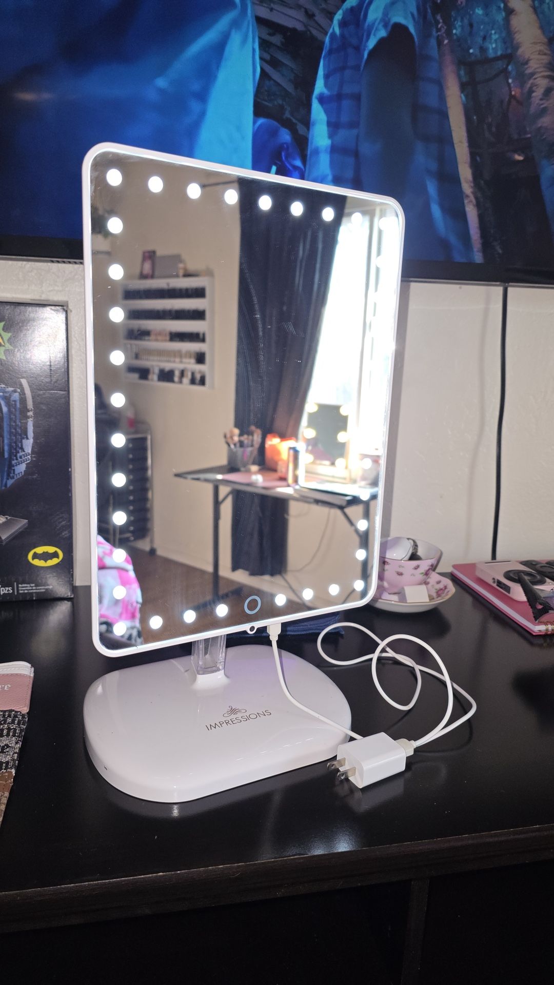 Impressions Vanity Mirror 