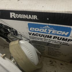 Robinair Vaccum Pump