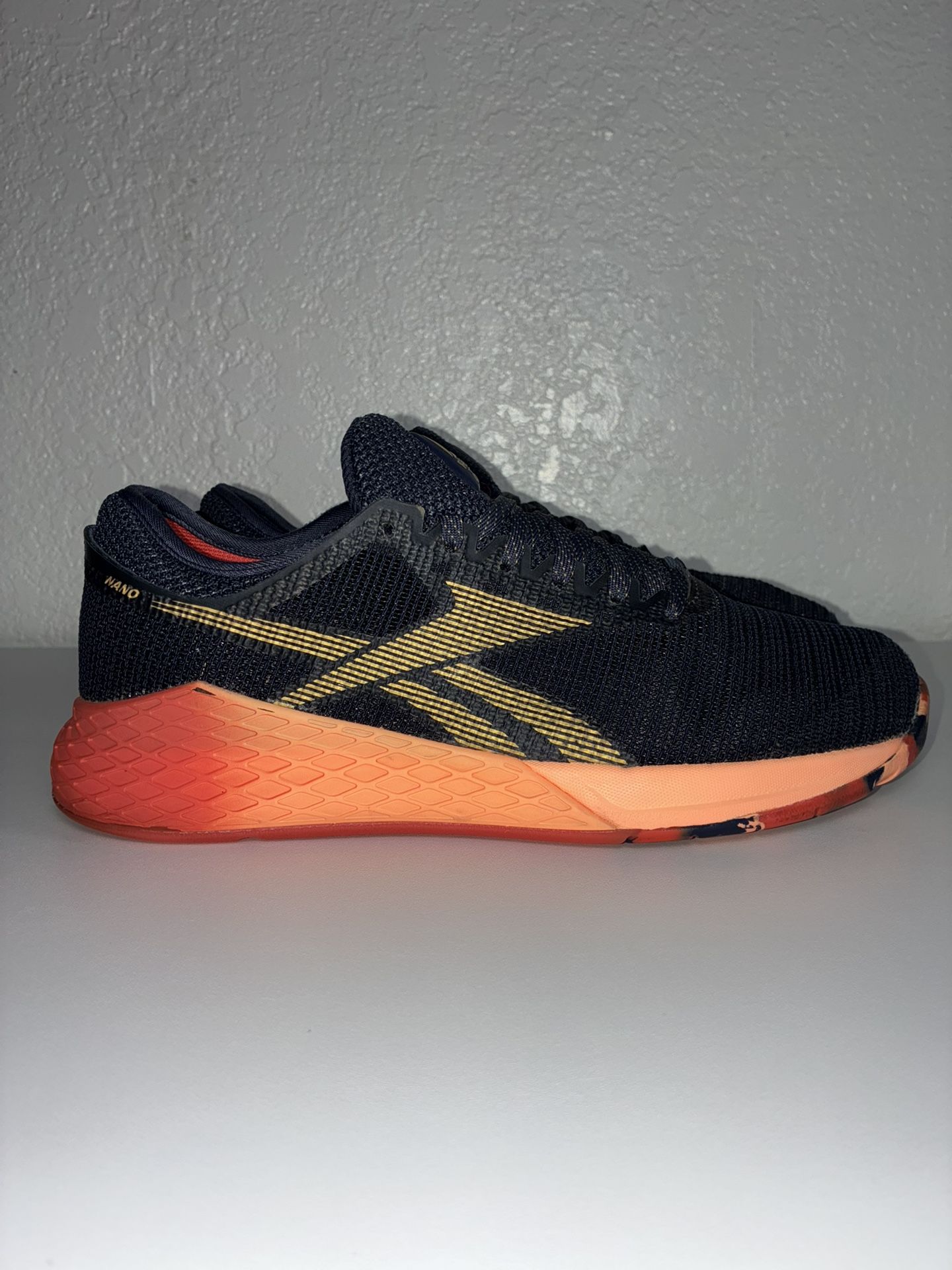 Reebok Crossfit Nano 9 Crossfit Women’s Size 8.5 Navy Blue Orange Sneakers EUC