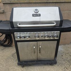 Dyna-Glo BBQ Grill