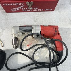 Milwaukee Right Angle Drill, 1/2 In, 355/750 RPM