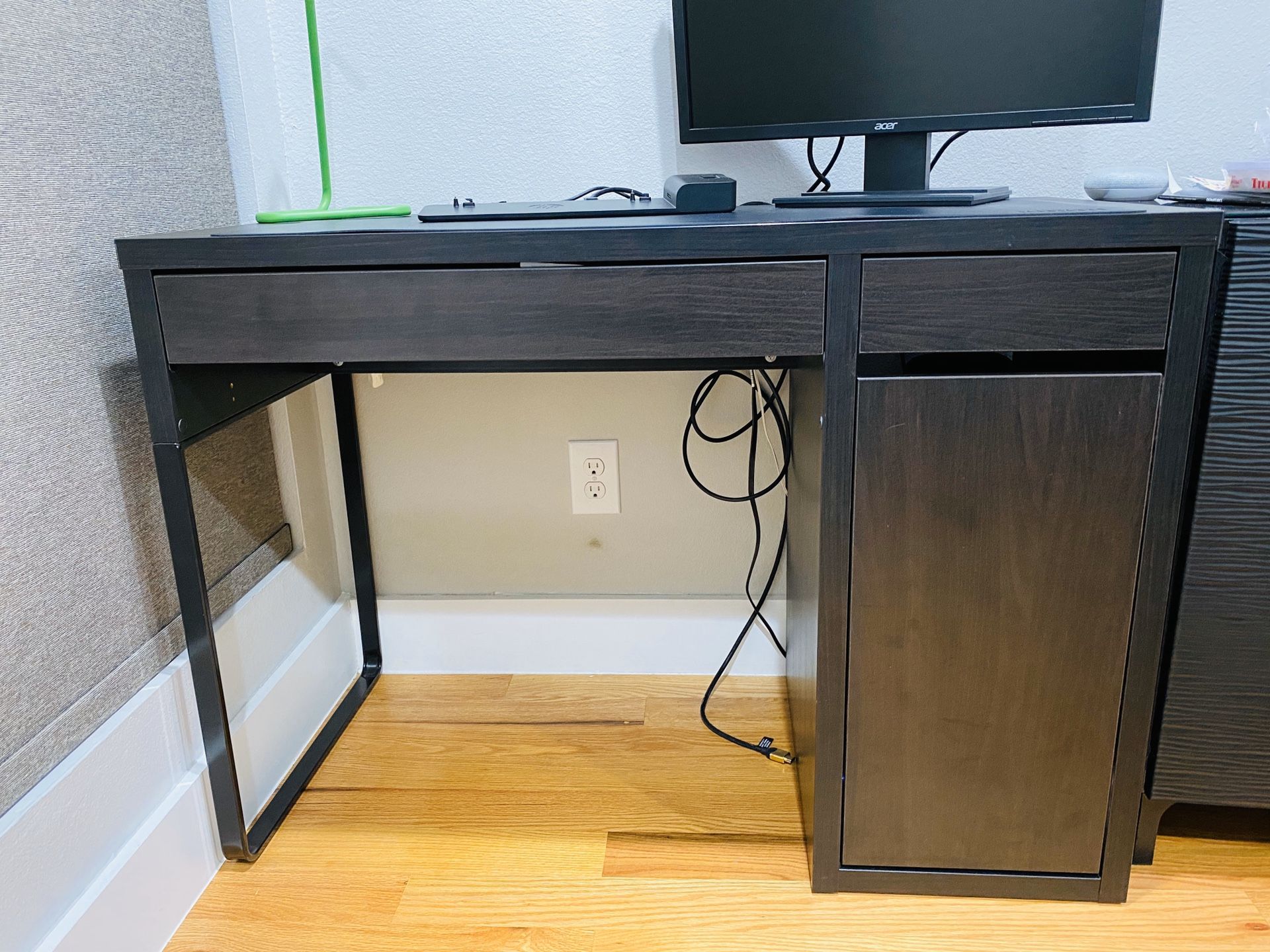 Study Table / Office Desk