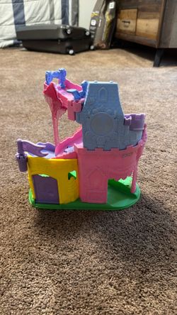Little People Princess wheelies track