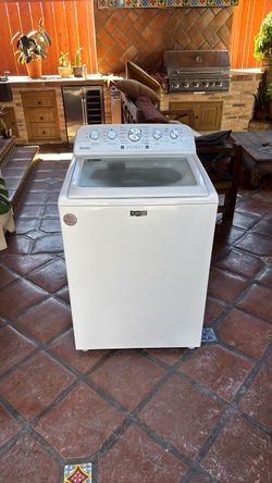 Maytag Clothes Washer