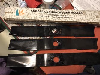 Kubota mower blades $30