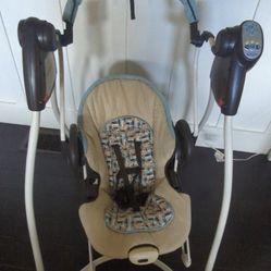 Gaco Baby swing with music 