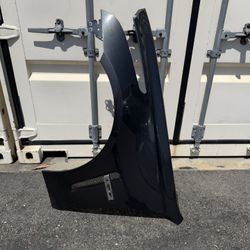 2016-2019 Cadillac CTS V Front LEFT Driver Side Fender OEM (contact info removed)9