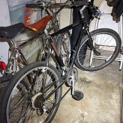 1980s Schwinn Sierra Black Chrome 26 Inch Mountain Bike. 