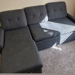 Pull out couch 