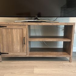 Tv stand 