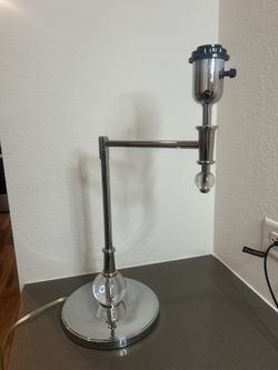 Thomas O’Brien Vintage Modern swing lamp (2007)