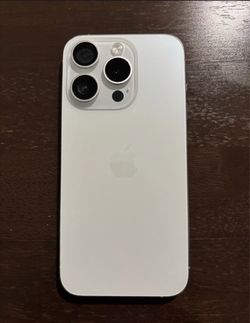 Unlocked iPhone 15 Pro 256GB