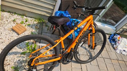 Trek Verve 1 size small gravel bike