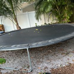 14 ft trampoline – great condition – $100