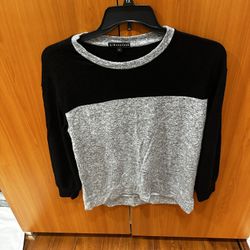 Womens Tops 