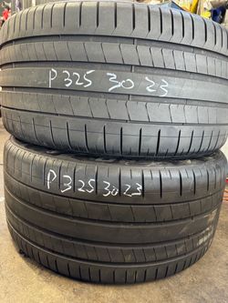 (2) 23” Pirelli 325/30/22 good used pair like new