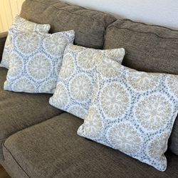 Ralph Lauren Pillos Set Of 4 