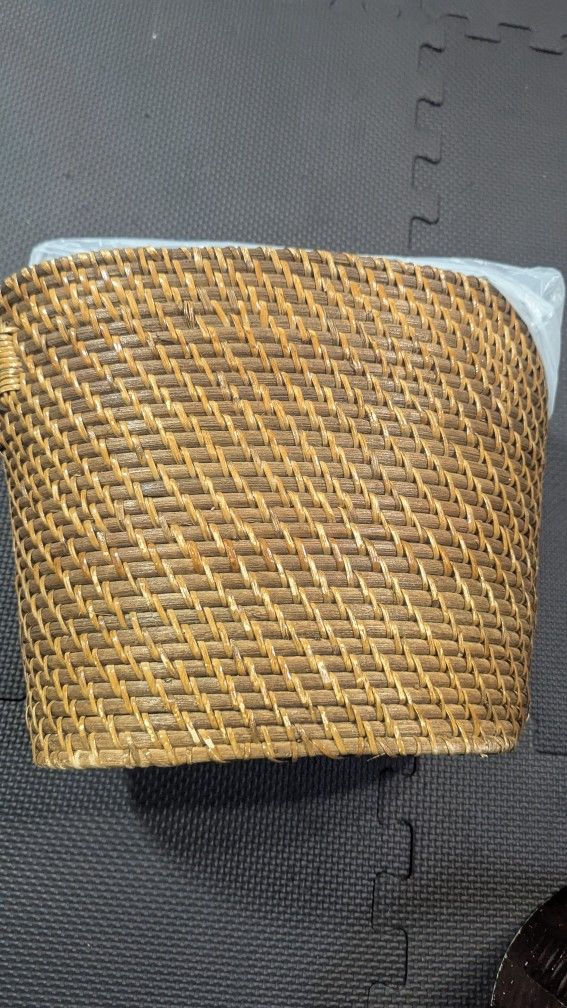 3 Cestas Boho  Por $5 Las Tres . Una Es De Madera. Wood Basket 