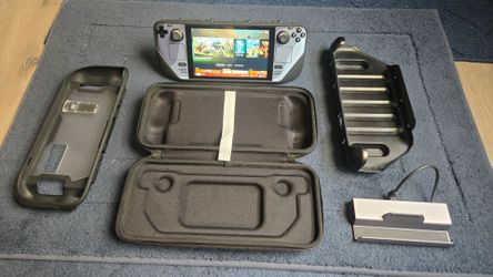 For Sale: Original Steam Deck LCD 1 TB
