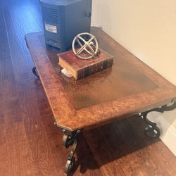 Coffee and End Table