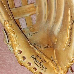 RH Rawlings Glove Softball 
