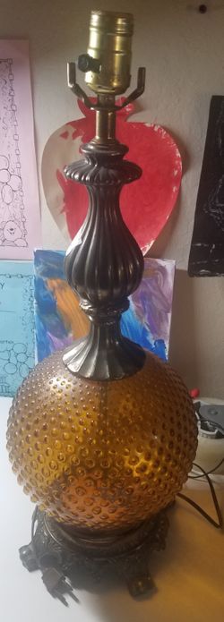 Beautiful antique vintage glass globe lamp