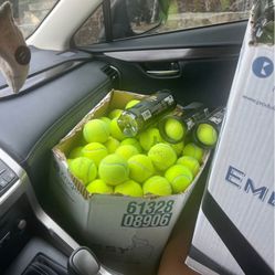Tennis Balls 