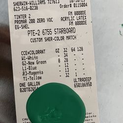 Galón De Pintura / Paint