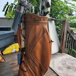 MacGregor Brand Golf Bag w/ Clubs