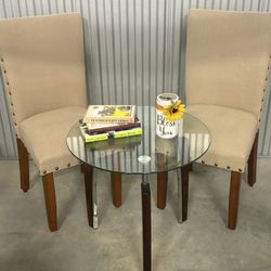 Decor Chairs & Accent Coffee Table