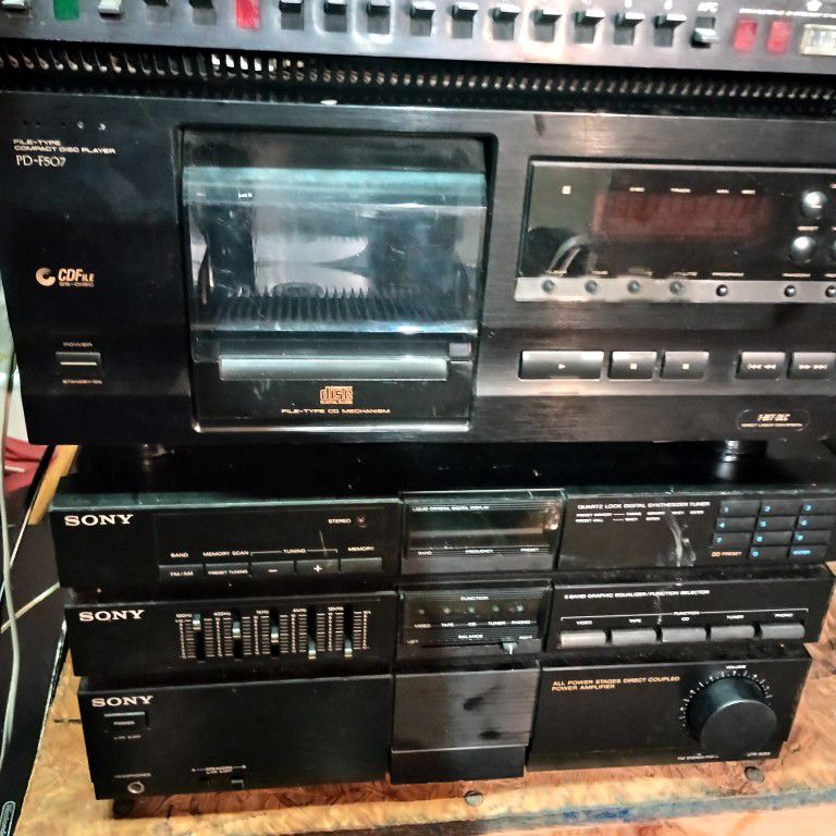 To Receivers In A Mixing Board Sony Receiver Works Other Two Not Too Sure All Three For $40