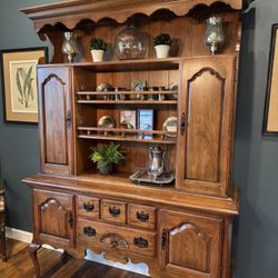 Thomasville Hutch For Sale 