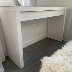 IKEA MALM Table/Desk/Vanity