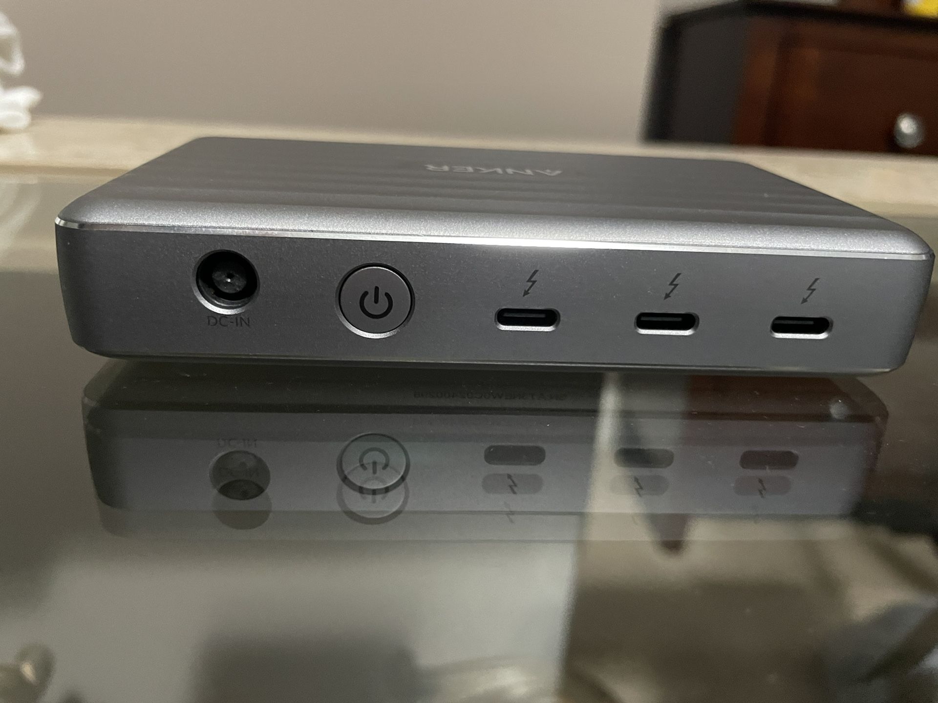 Anker: 5-in-1 Thunderbolt 4 Mini Dock (Dock-Station)