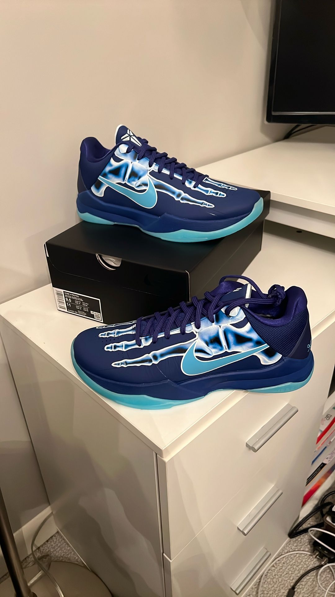 Nike Kobe 5 Protro “Deep Royal Blue / Baltic Blue” – Size 9.5 (Men’s) – Deadstock / Brand New
