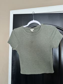 Woman Clothing // Sage Green Shirt 