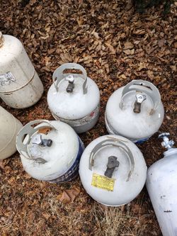 20 lb propane tanks