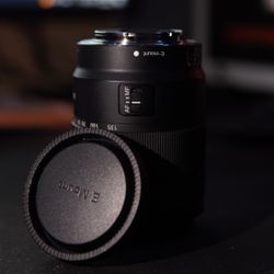 Sony e mount 18-135mm F 3.5-5.6 lens