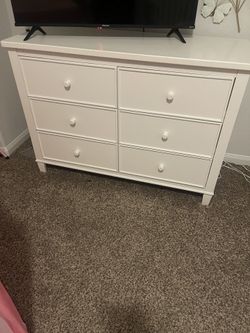 Delta Children Bedroom Set