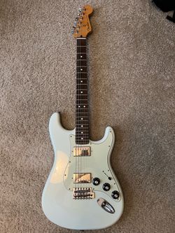 Fender Blacktop Stratocaster HH - Sonic Blue