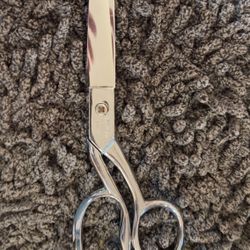 $15 Richards of Sheffield 7 1/4” upholstery/sewing scissors