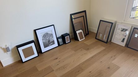 Picture frames, photo frames