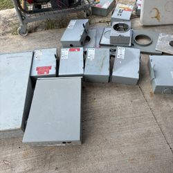 125 Meter Cans Outdoor 60 And 30 Amp Fusible And Non Fusible Disconnect 