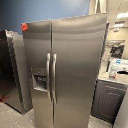 Frigidaire Side By Side 