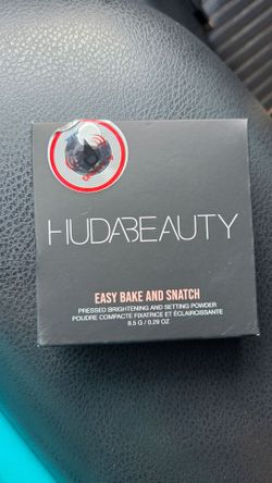 Huda Beauty Pressed Powder