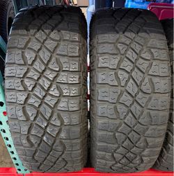 Goodyear LT 305 70 18 “E”