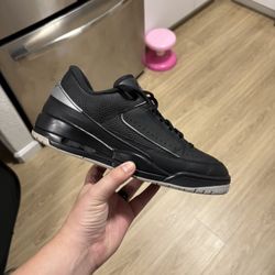 Jordan Retro 2/3 Black