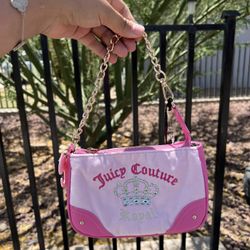 Juicy Couture Wristlet