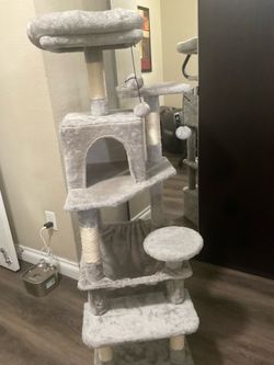 CAT TREE