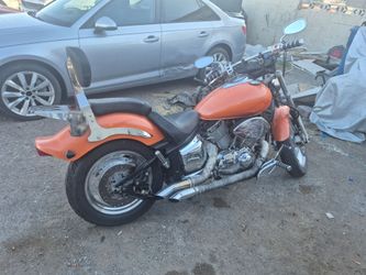 2001 Yamaha VS1100